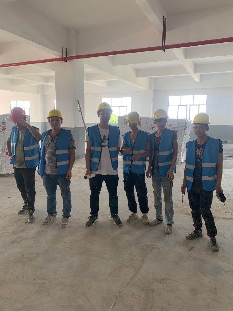 十萬級無塵車間裝修多少錢一平方？