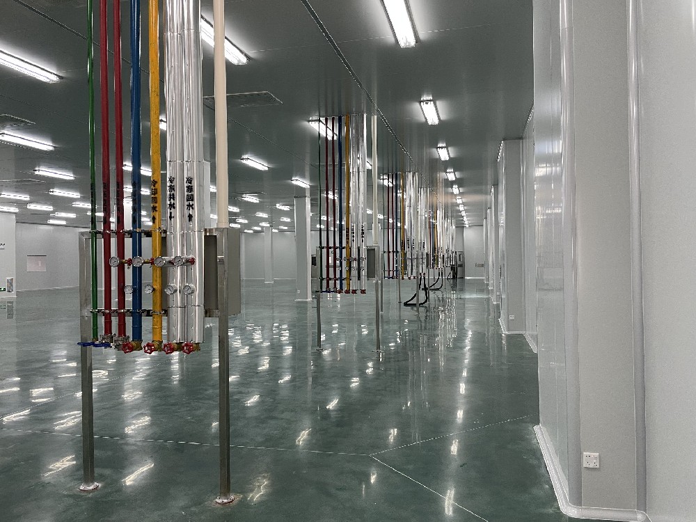 有哪些方法可以降低千級(jí)無塵車間裝修材料的損耗率？